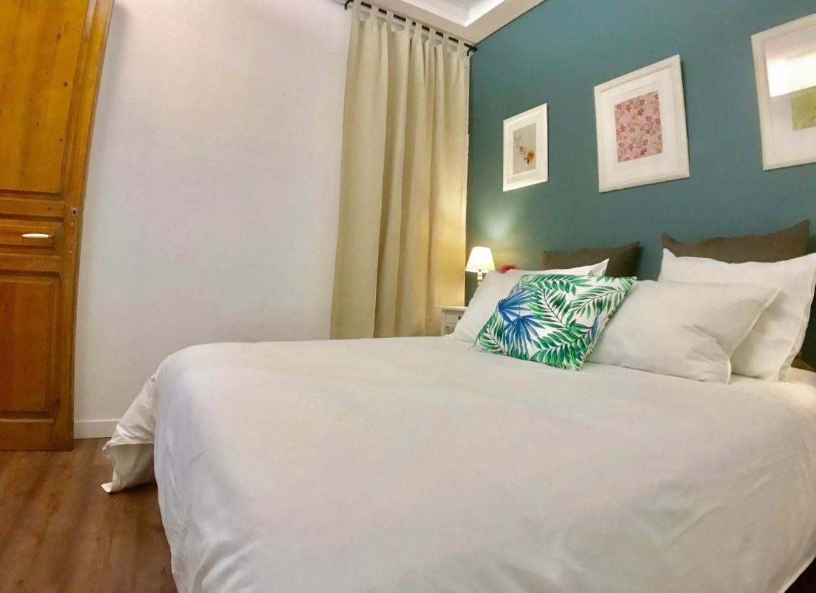 Lepanto Apartments 150M From Sagrada Familia Barcelona Kültér fotó